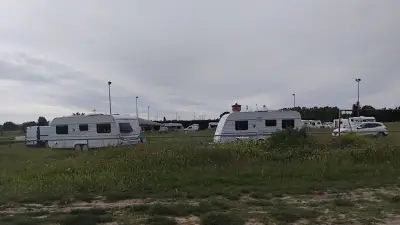 Installation illégale de caravanes aux portes de Nîmes