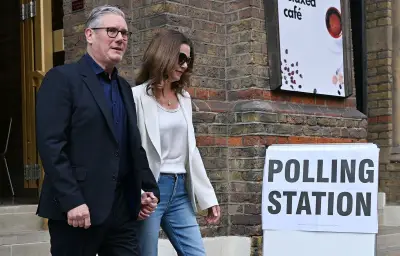 Keir Starmer promet d'écouter les électeurs après la déroute du Labour aux locales