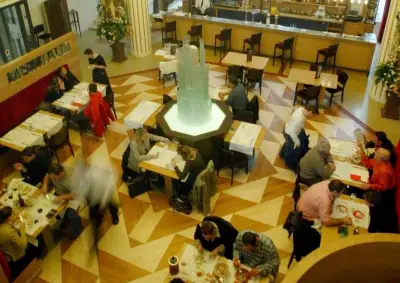 La brasserie de l'Atrium de Dax renaît sous le nom Les Tarbelles