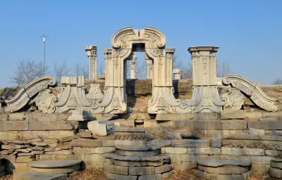 La Chine se dit prête à coopérer avec la France pour la restitution d'œuvres pillées