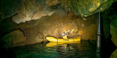 À la poursuite du diamant bleu : plongée dans les eaux souterraines des Pyrénées-Orientales