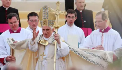 Le lien séculaire entre le Vatican et Lourdes avant la possible venue du pape