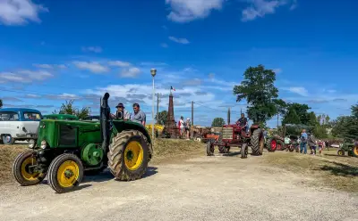 Les Vieilles Périgourdines : passionnés de véhicules anciens en Périgord noir