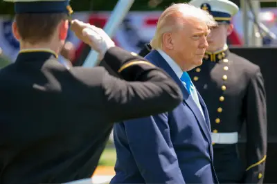 L'Iran examine une nouvelle proposition de paix américaine, Trump temporise