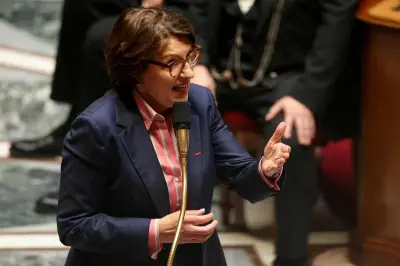 Loi d'urgence agricole : poulaillers géants, pesticides, mégabassines… les points chauds