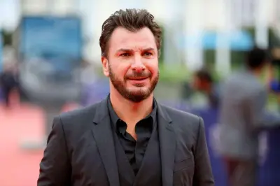 Michaël Youn victime d'un home-jacking à Eguilles, un butin de 100 000 euros