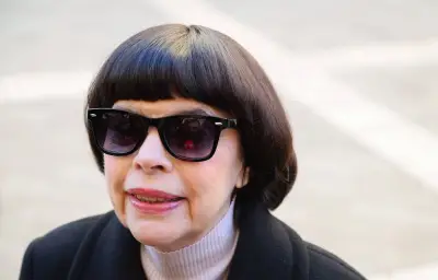 Mireille Mathieu s'oppose à une bière bretonne nommée 