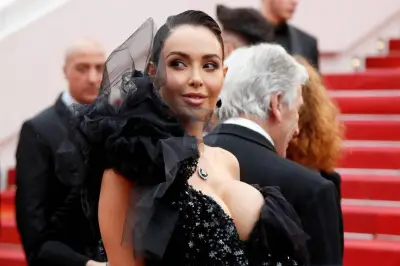 Nabilla rejoint le casting de Scary Movie 6 avec Marlon Wayans
