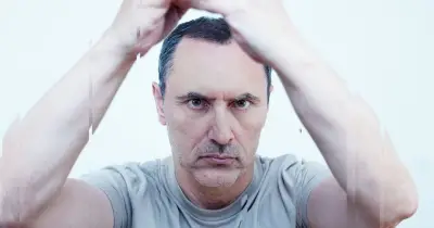 Nihilium : Mirwais signe une satire punk et dystopique
