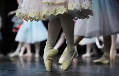 Opéra de Paris : vente exceptionnelle de costumes et accessoires