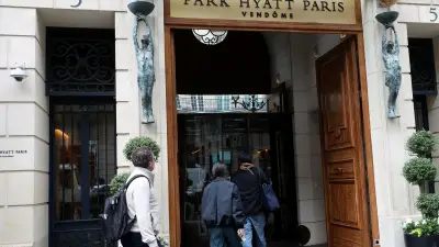 Park Hyatt Paris-Vendôme et Mandarin Oriental : la rétrogradation confirmée