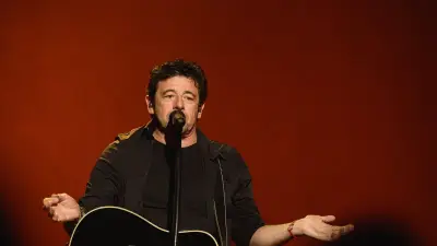 Patrick Bruel attire toujours les foules malgré les plaintes pour viol