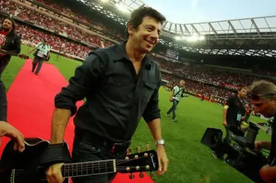 Patrick Bruel hué par 35 000 personnes au stade de l'Allianz Riviera à Nice