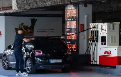 Plein les poches : décryptage du prix de l'essence à la pompe