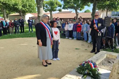 Première commémoration du 8 mai pour Delphine Mazet, maire de Roquefort