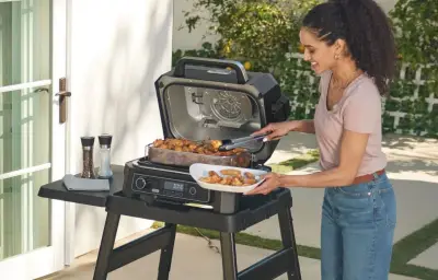 Promo sur le barbecue Ninja Woodfire : -19% sur Amazon