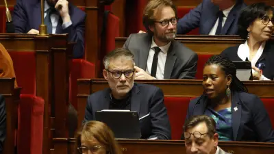 PS : après la démission de Vallaud, le brouillard sur la stratégie pour 2027