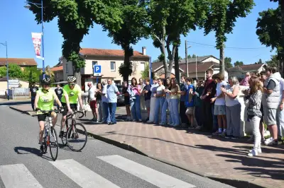 Relais cycliste de la flamme : halte mémorielle à la commune