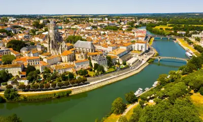 Saintes : eau et musique, 4 raisons de visiter la ville cet été