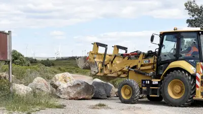 Teknival de l'Ascension : l'Hérault sur le qui-vive, des blocages installés