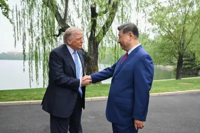 Trump en Chine, Bruel accusé, Ebola : le récap du week-end