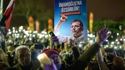 Turquie : 57 interpellations dans l'enquête pour corruption visant le maire d'Istanbul