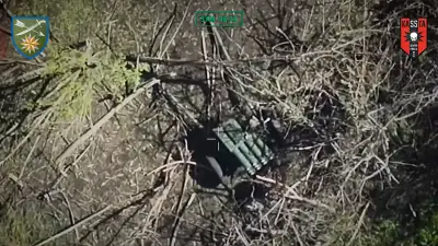 Ukraine détruit un lance-roquettes nord-coréen Type-75 camouflé
