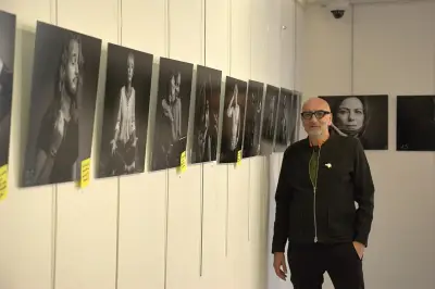 Ulrick Théaud expose 101 portraits de 0 à 100 ans à La Valette