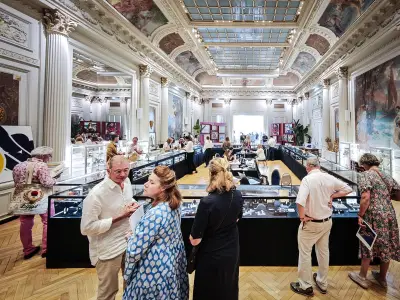 Vente aux enchères à Biarritz : un tableau sauvé d'Emmaüs estimé à 50 000 €