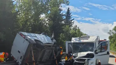 Violente collision entre camping-car et fourgon dans le Gard : trois blessés
