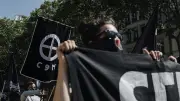 9 militants d'ultradroite armés interpellés à Paris avant une manifestation interdite