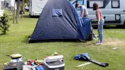 Ados en solo : la galère des premières vacances au camping