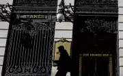 Affaire Hermès-LVMH : avocats et notaire mis en examen à Paris