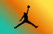 Air Jordan 4 RM : -30% chez Nike, le confort moderne à 104,99 €