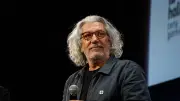 Alain Chabat dénonce le 