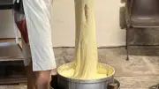 Aligot et fête au château du Pradel : une soirée conviviale réussie