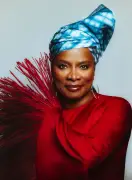 Angélique Kidjo : la joie comme acte de résistance dans son nouvel album Hope!!