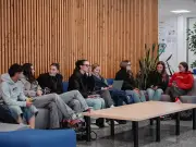 Apprentissage : ralentissement en France, mais les filières digitales résistent