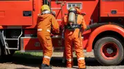 Ardèche : quatre morts dans une chute de voiture de 20 mètres suivie d'un incendie