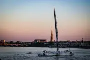 Armel Le Cléac’h et le Maxi Banque Populaire XI à Bordeaux