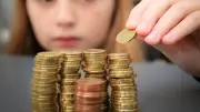 Au collège, des cours d'éducation financière pour tous les 4e à la rentrée