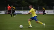 Avenir Foot Lozère relégué en Régional 2 après une défaite à Aigues-Mortes