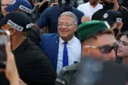 Ben Gvir humilie des détenus de la flottille pour Gaza filmés à genoux