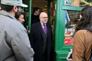 Bernard Cazeneuve se lance dans la course à la présidentielle de 2027
