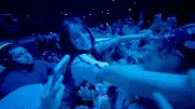 Billie Eilish en concert 3D : Cameron de solo en mégalo