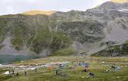 Bivouac en plein essor dans les Écrins : le parc envisage des quotas