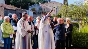 Bénédiction des cloches de l'église de Berlou avant l'Ascension