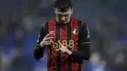 Bournemouth suspend Alex Jimenez après des messages à une mineure de 15 ans