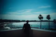 Bras de fer avec Bolloré au Festival de Cannes : 