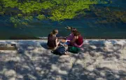 Canicule : 40°C dans les TER, records mensuels et vigilance orange maintenue